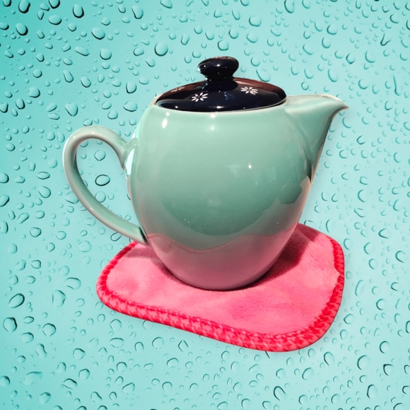 BeeHouse Turquoise Ceramic Teapot with Blue Lid - Picture 2 of 7